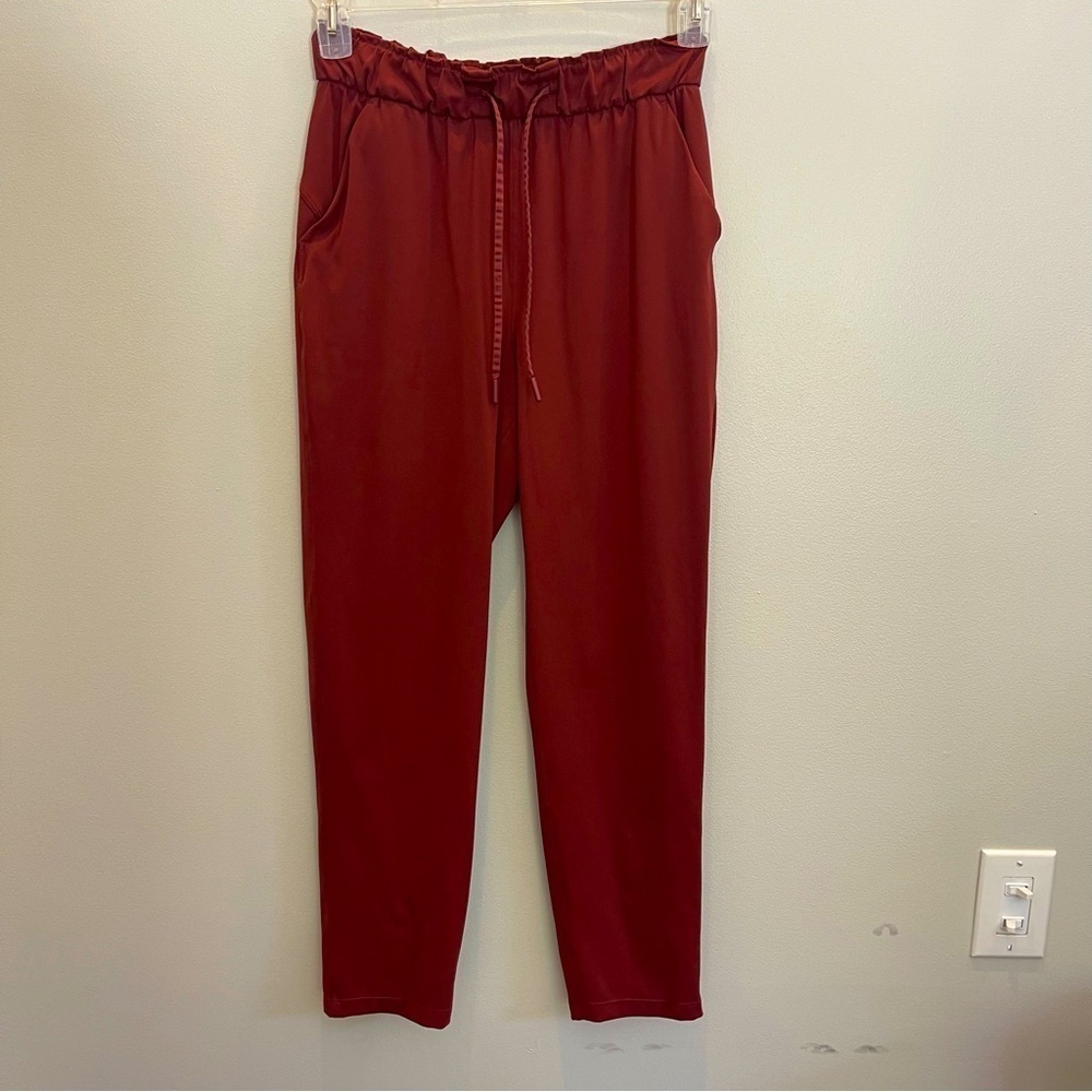 Lululemon Pants Women’s 6 Burgundy Stretch High-Rise Pull-On Pant Drawstring
